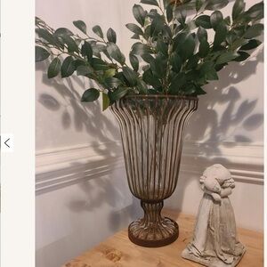 Anthropologie Terrain Fluted Iron Vase NWT ( MSRP $149)